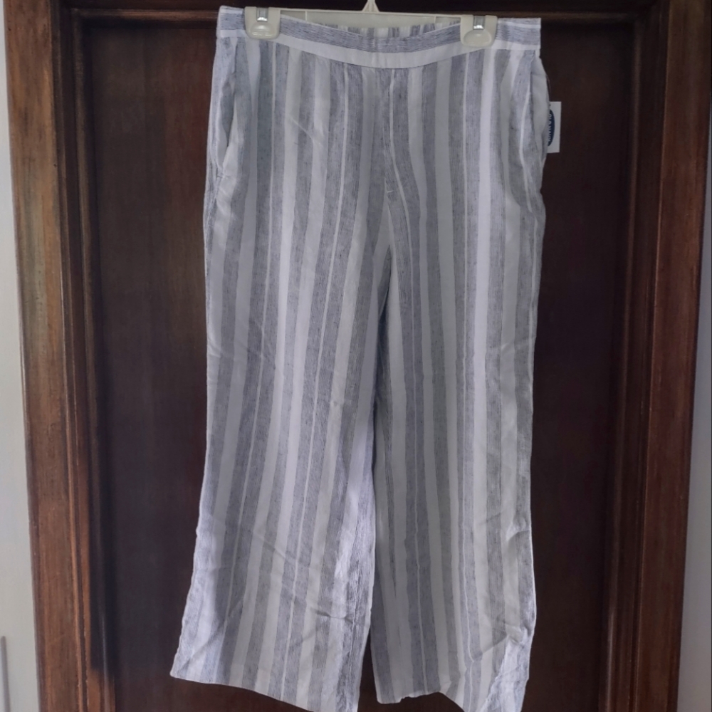 Old Navy wide leg light weight pant